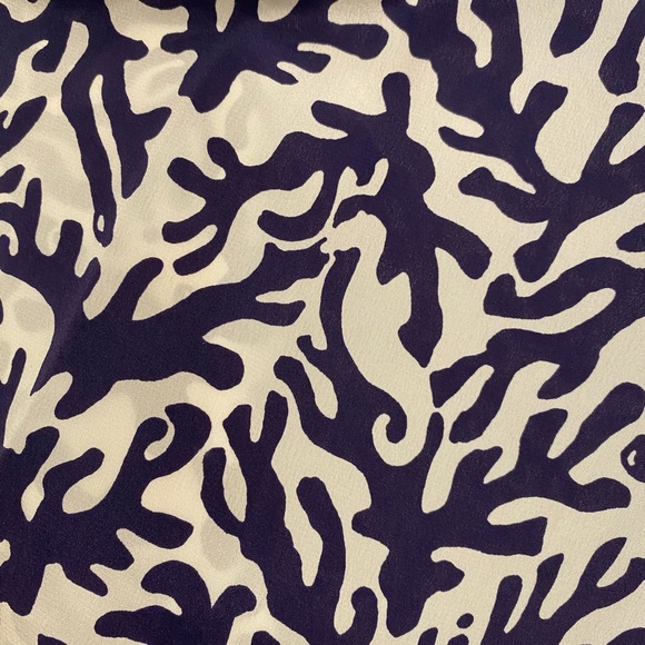 Lilly Pulitzer Silk Navy White Coral Print Tank - Picture 2 of 4